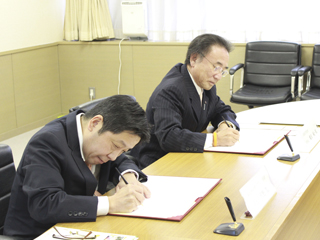 兵庫大学・兵庫大学短期大学部との連携協力に関する協定締結