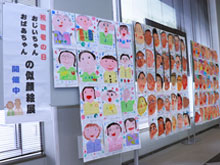 おじいちゃん・おばあちゃんの似顔絵展