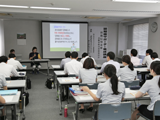 養成講座の様子